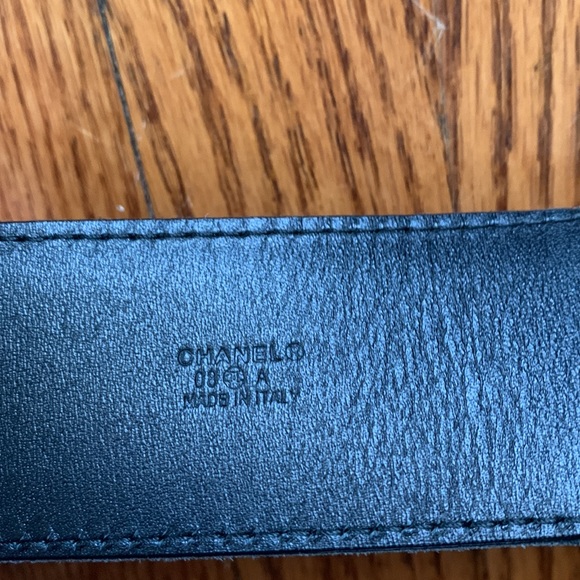 Vintage Chanel Suede Belt - Picture 9 of 10